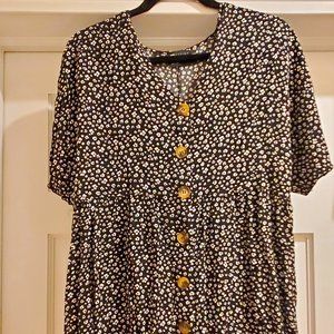 Black and white Floral Shirt Dress Size US 4